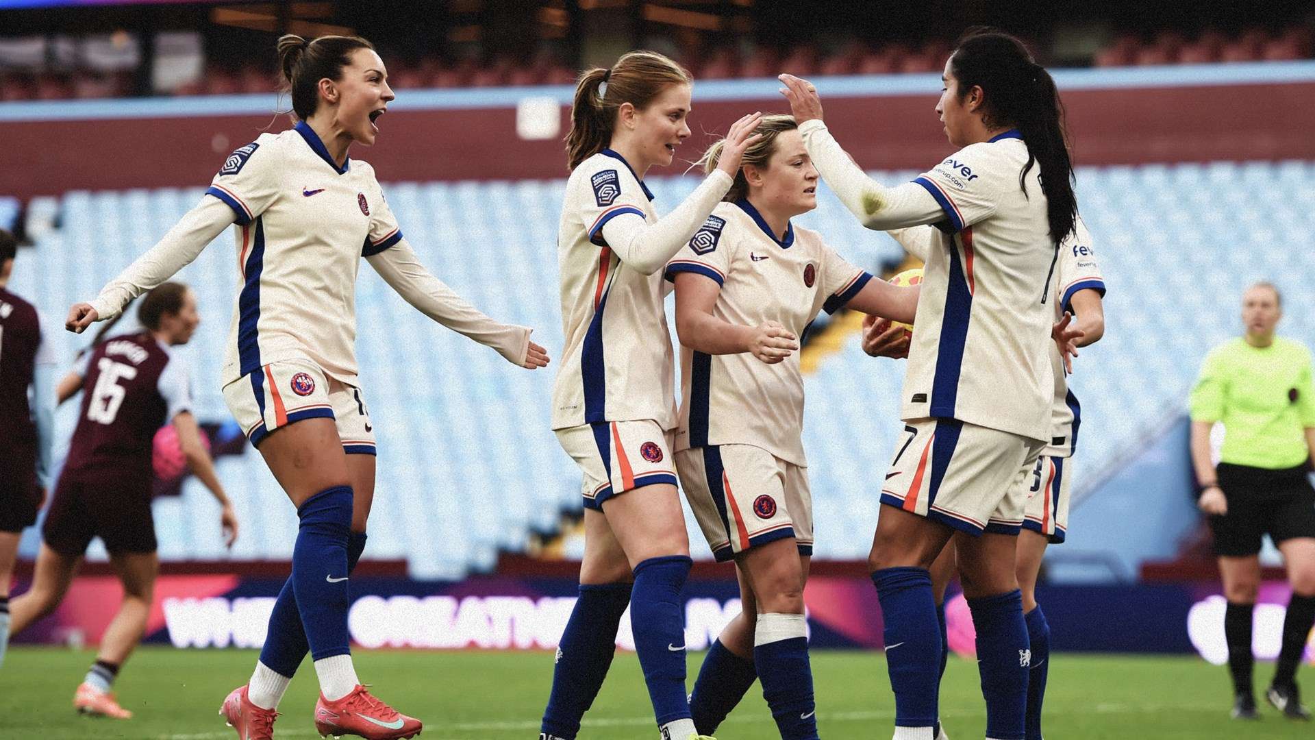 采取了紧凑 采取了紧凑